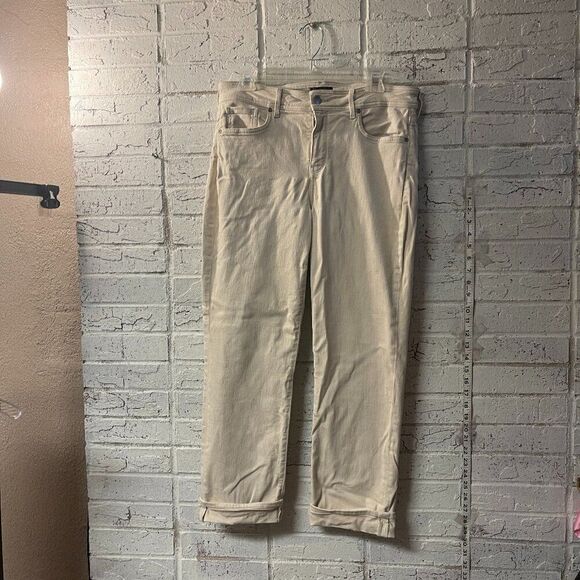 NYDJ Marilyn Straight  Cream LiftXTuck Tech Jeans 8 - Picture 1 of 10